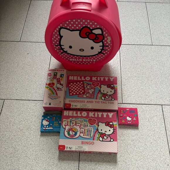 Hello Kitty Pink Game Collection bundle - Picture 2 of 8